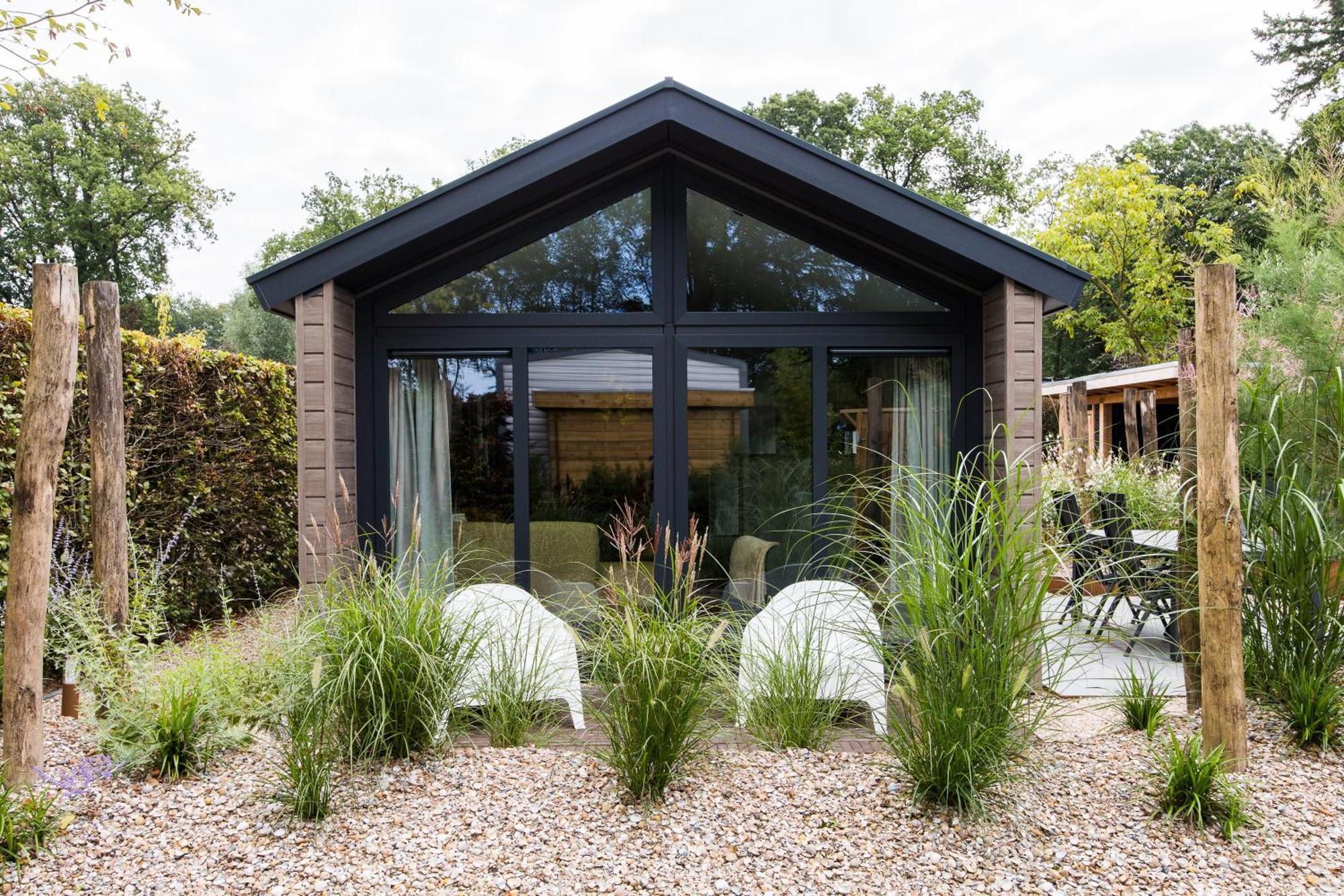 Modern Ingericht Chalet Op Groen Park Op De Veluwe Epe Exterior photo